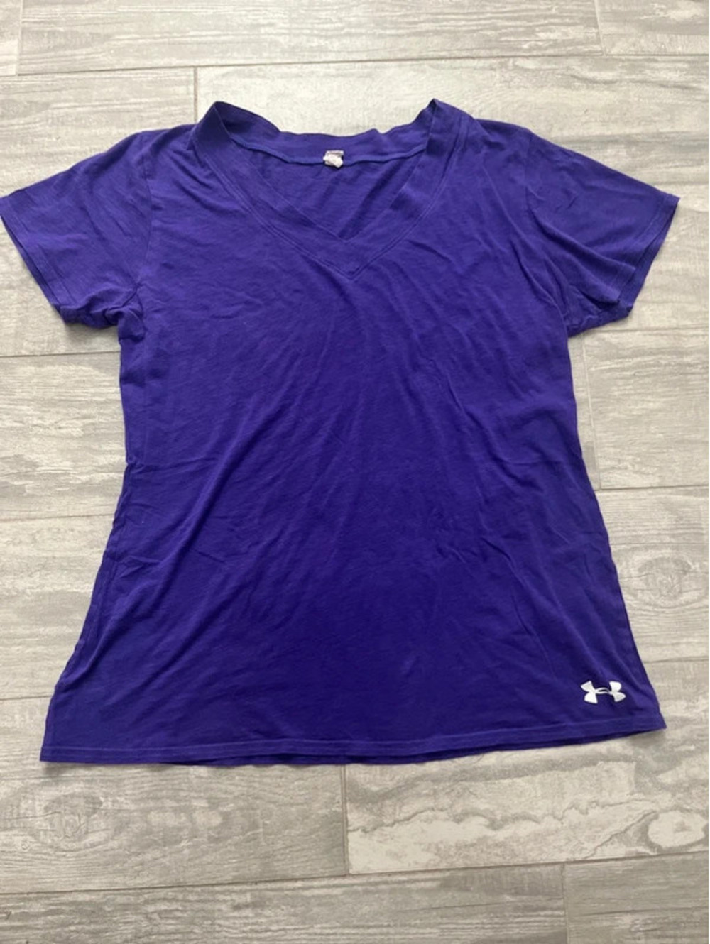 Under Armour Women’s Purple Tee